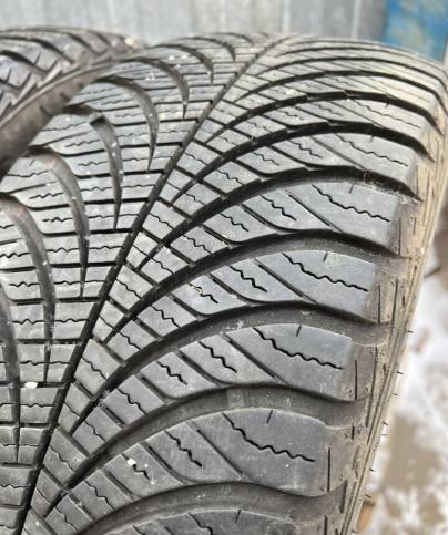 Goodyear Vector 4Seasons Gen-2 195/55 R16