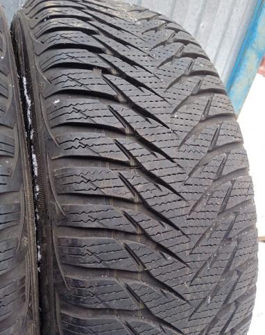 Goodyear UltraGrip 8 195/55 R16