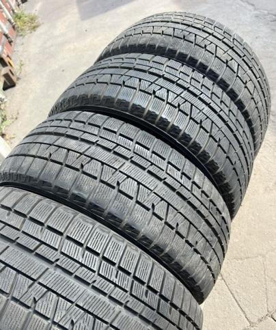 Yokohama Ice Guard IG50 215/45 R17