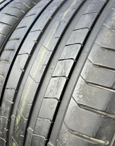 Pirelli P Zero PZ4 275/40 R21 и 315/35 R21