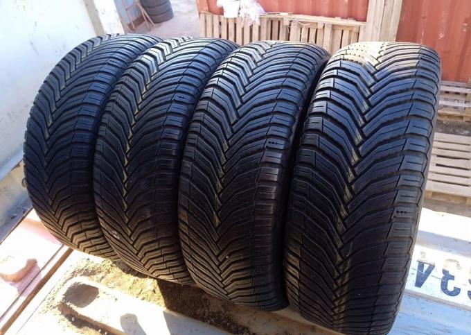 Michelin CrossClimate 2 215/55 R16