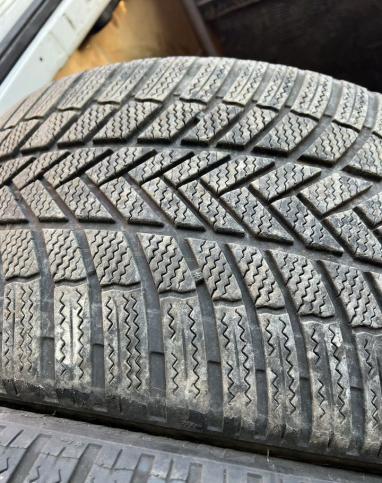 Bridgestone Blizzak LM005 RFT 265/40 R21