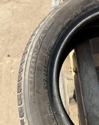 Bridgestone Turanza T001 215/55 R17