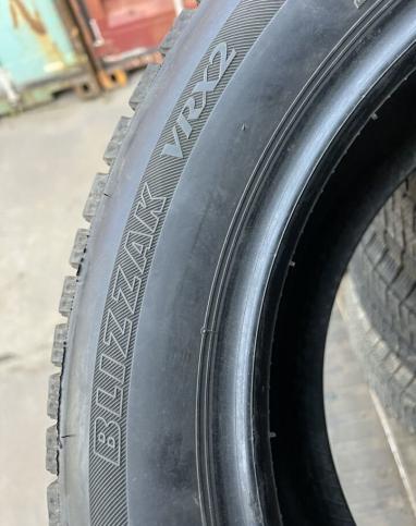 Bridgestone Blizzak VRX2 205/55 R16