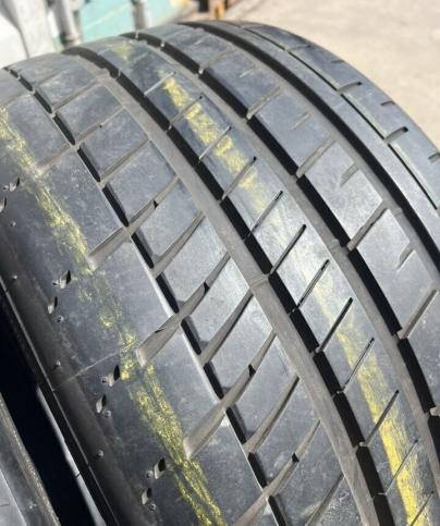 Bridgestone Potenza S007 285/35 R20