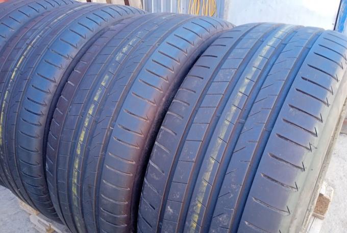 Bridgestone Alenza 001 275/50 R20