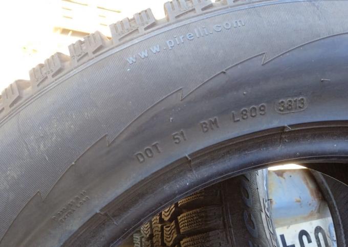 Pirelli Winter Ice Control 225/55 R16