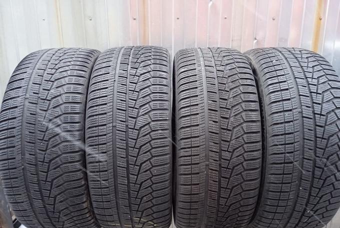 Hankook Winter I'Cept Evo2 W320 225/45 R18