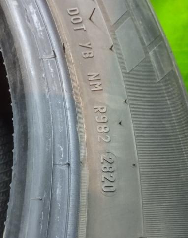 Pirelli Carrier Winter 215/65 R16C