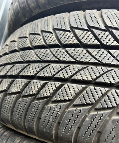 Bridgestone Blizzak LM-001 225/60 R18