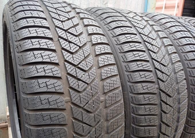 Pirelli Winter Sottozero 3 225/45 R18