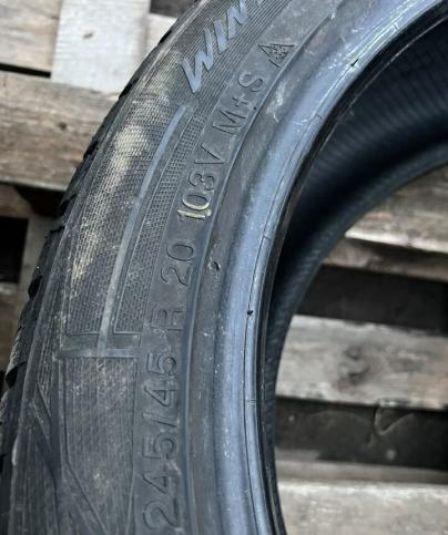 Vredestein Wintrac Pro 245/45 R20