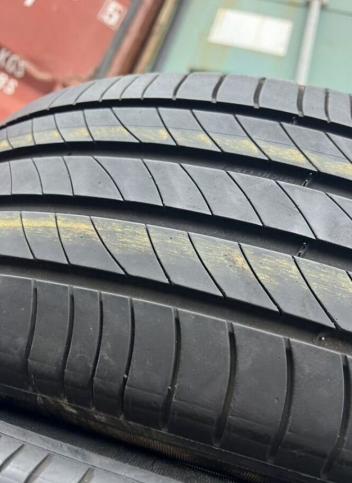 Michelin Primacy 4 215/55 R17