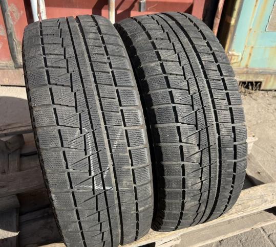 Bridgestone Blizzak Revo GZ 225/55 R16