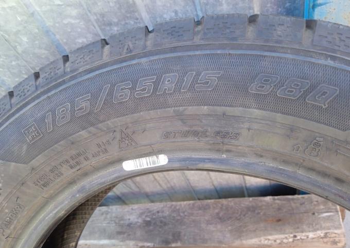 Goodyear Ice Navi 7 185/65 R15