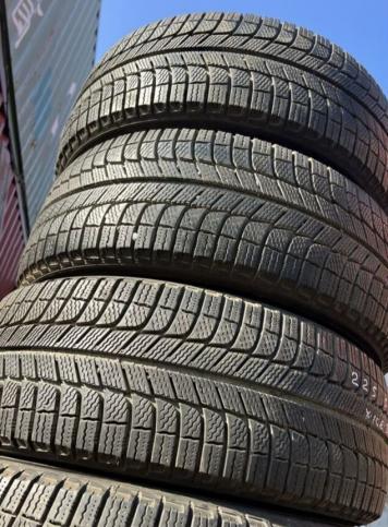 Michelin X-Ice XI3 225/55 R17