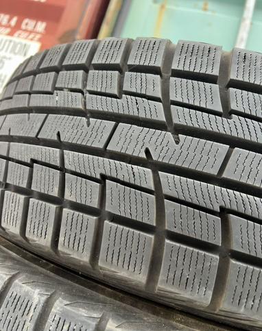 Yokohama Ice Guard IG30 205/60 R16