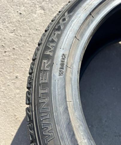 Dunlop Winter Maxx WM02 225/50 R18