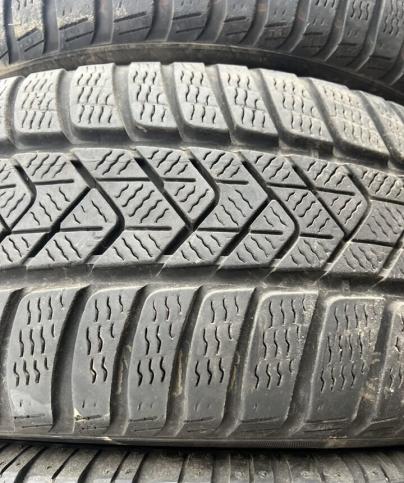 Pirelli Winter Sottozero 3 225/55 R17