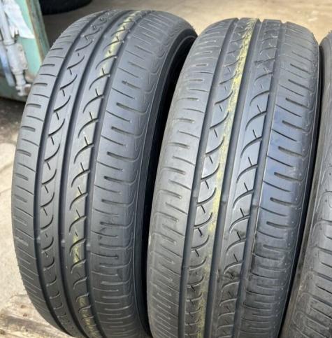 Yokohama BluEarth AE01 185/60 R15