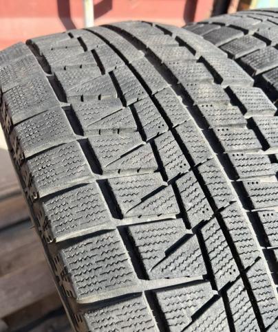 Bridgestone Blizzak Revo GZ 225/55 R16