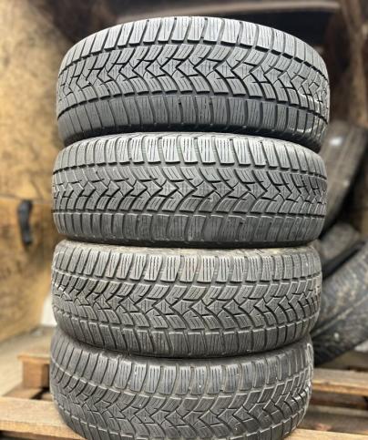 Esa-Tecar Super Grip 9 HP 205/60 R16