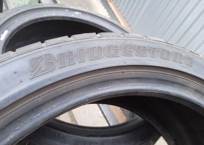 Bridgestone B530 215/40 R17