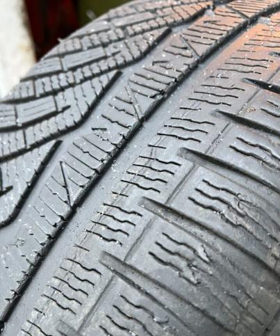 Michelin Pilot Alpin 4 245/45 R18