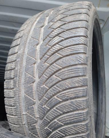 Michelin Pilot Alpin PA4 235/40 R18