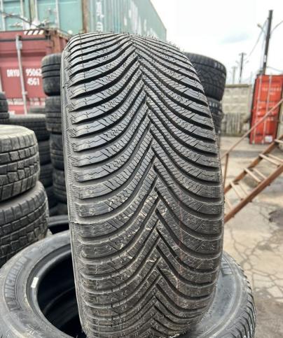 Michelin Alpin 5 215/55 R17