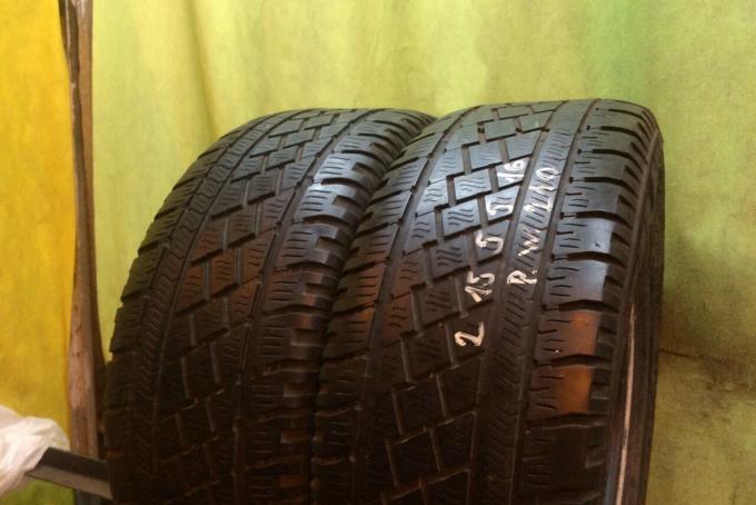 Pirelli Winter 210 Asimmetrico 215/55 R16