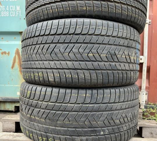 Pirelli Scorpion Winter 285/40 R22 и 325/35 R22