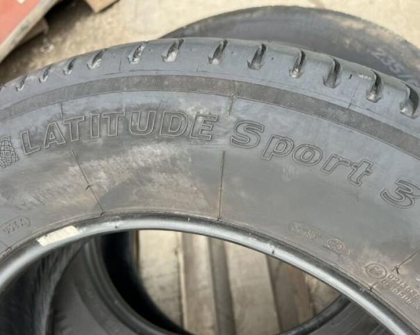 Michelin Latitude Sport 3 235/65 R19