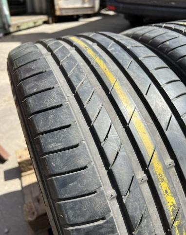 Kumho Ecsta PS71 245/40 R20