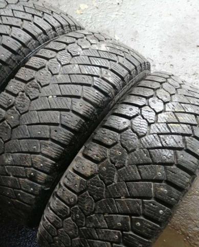 Gislaved Nord Frost 200 235/55 R17