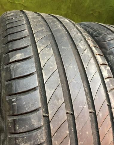 Michelin Primacy 4 215/55 R17