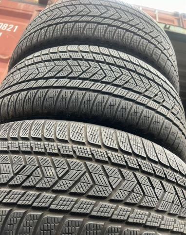 Pirelli Scorpion Winter 275/45 R21