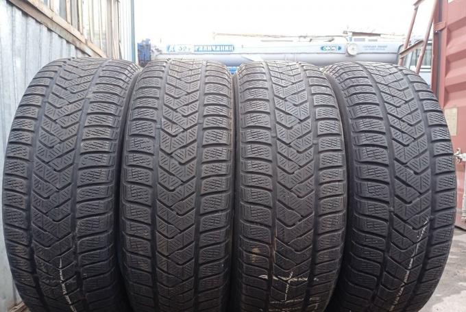 Pirelli Winter Sottozero 3 215/55 R18