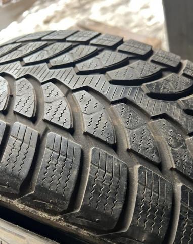 Bridgestone Blizzak LM-32 235/60 R17