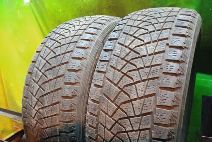 Bridgestone Blizzak DM-Z3 225/55 R18