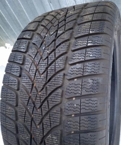 Dunlop SP Winter Sport 4D 295/40 R20