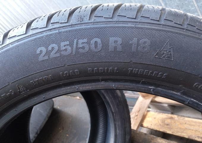 Continental ContiWinterContact TS830 P SSR 225/50 R18