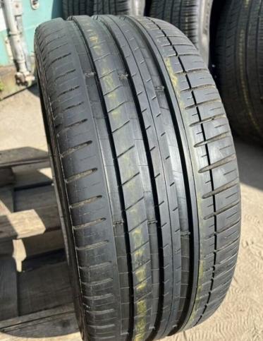 Michelin Pilot Sport 3 245/40 R19