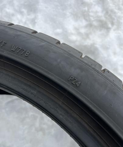 Pirelli P Zero PZ4 245/40 R21