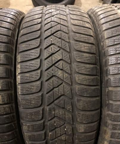 Pirelli Winter Sottozero 3 225/45 R18