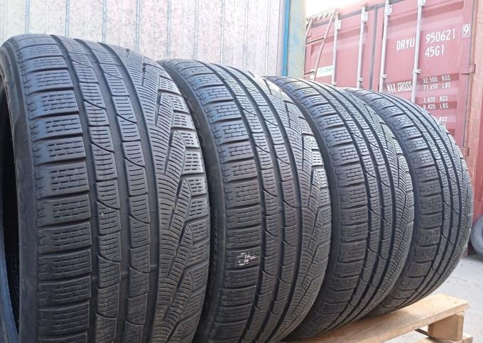 Pirelli Winter Sottozero 210 Serie II 245/40 R18