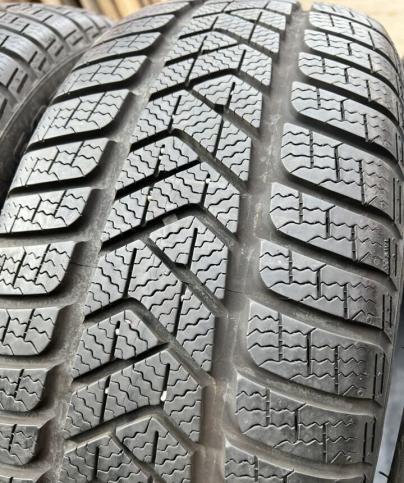 Pirelli Winter Sottozero 3 225/45 R18