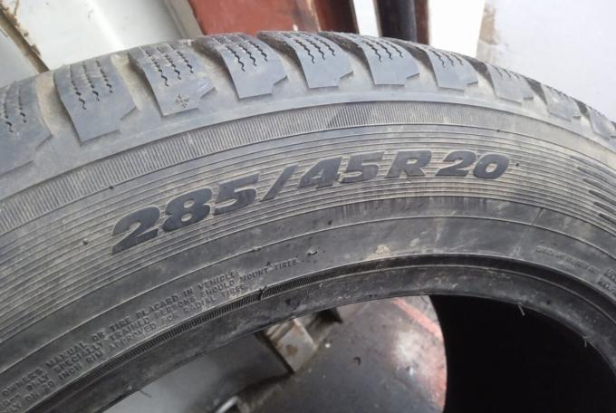 Toyo Snowprox S954 SUV 285/45 R20