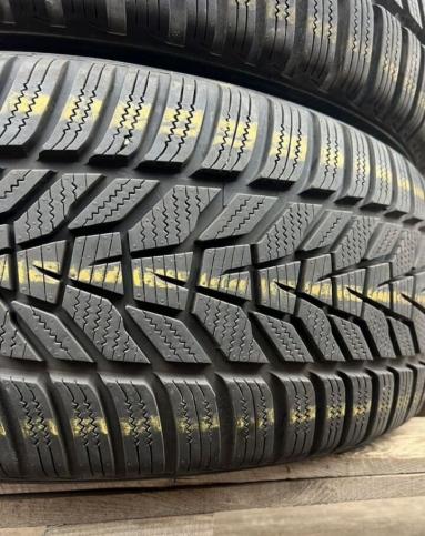 Hankook Winter I'Cept Evo 3 W330 235/45 R19