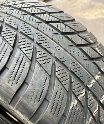 Bridgestone Blizzak LM-001 225/50 R17